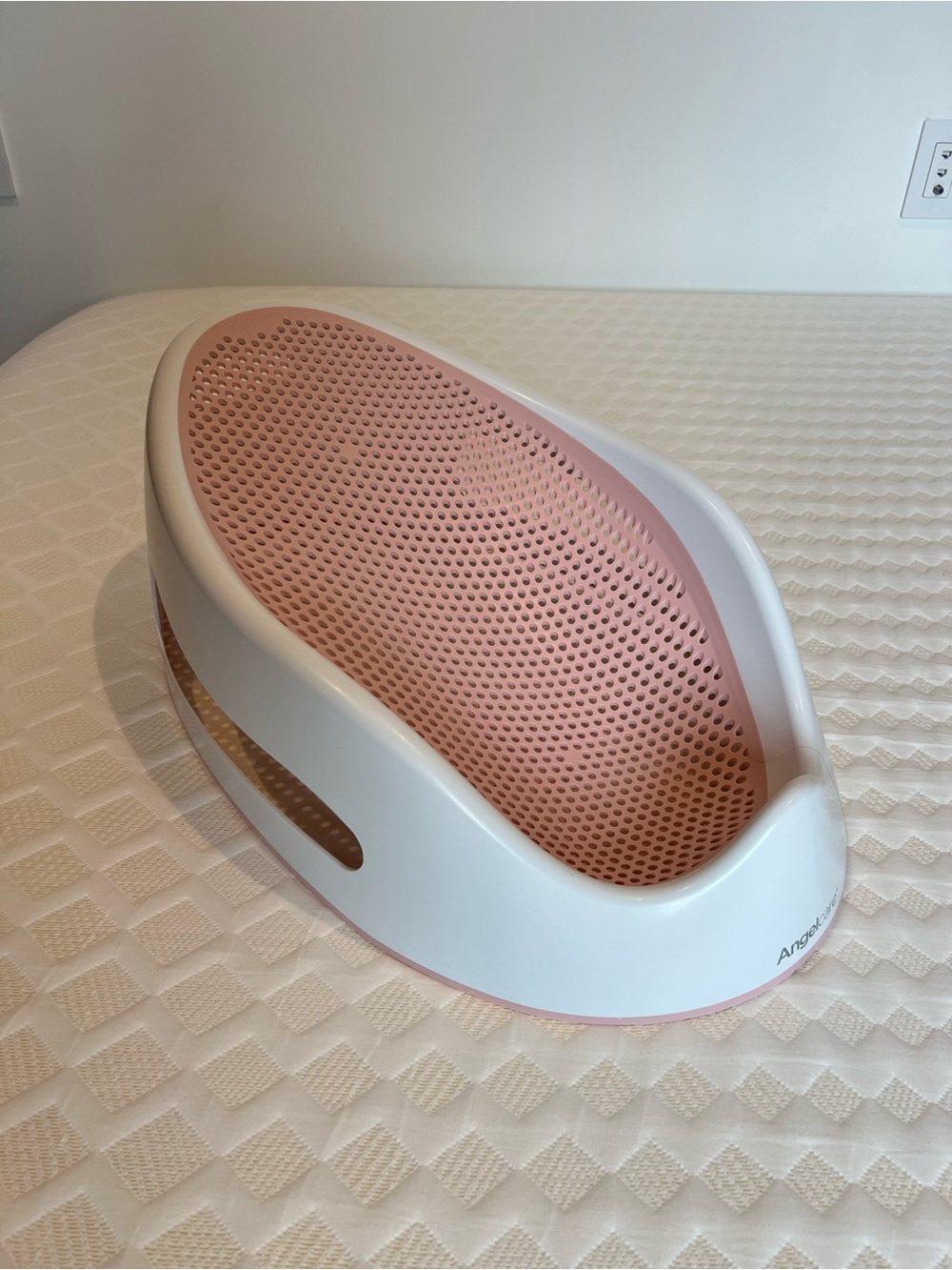Angelcare Baby Bath Support seat Pink EUC
